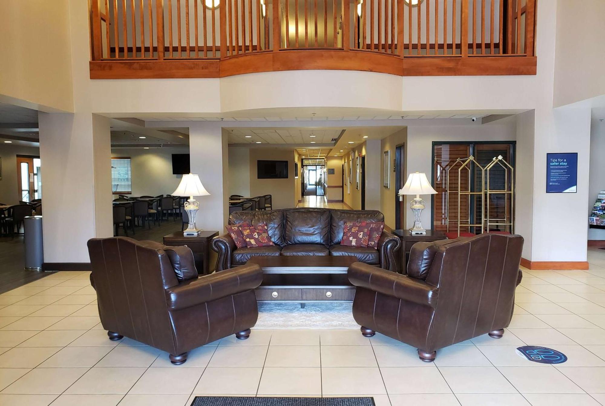 Wingate By Wyndham Coon Rapids Hotel Exterior photo